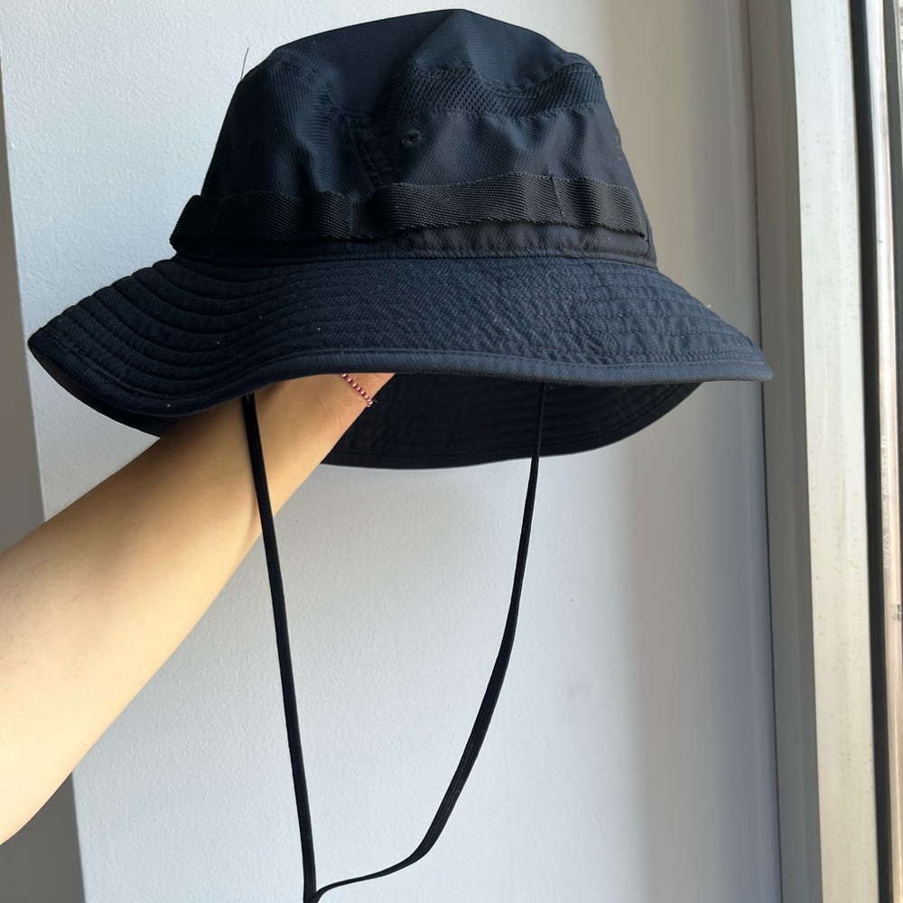 ADIDAS — Drawstring Bucket Hat (Black) — One Size - Picture 4 of 6